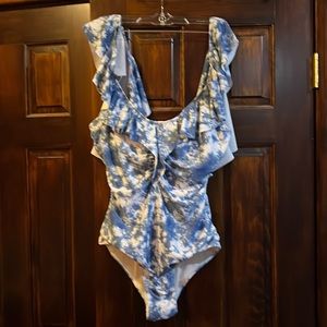 One piece swimsuit-never worn